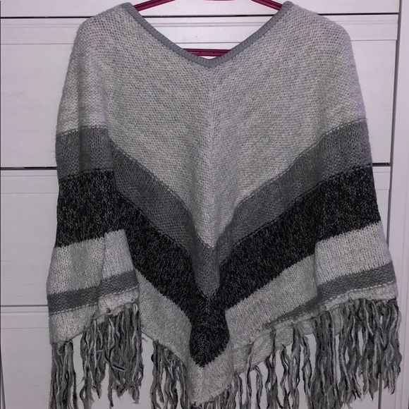 Nordstrom (Sun & Shadow) Grey Frill Poncho - Picture 1 of 3
